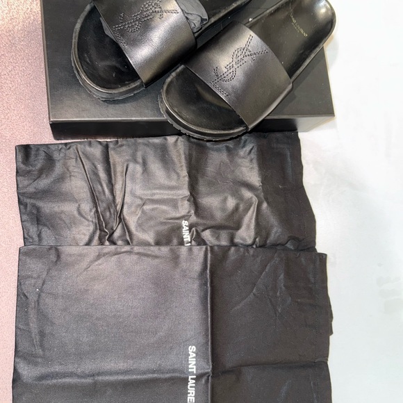 Saint Laurent slides - Picture 4 of 9